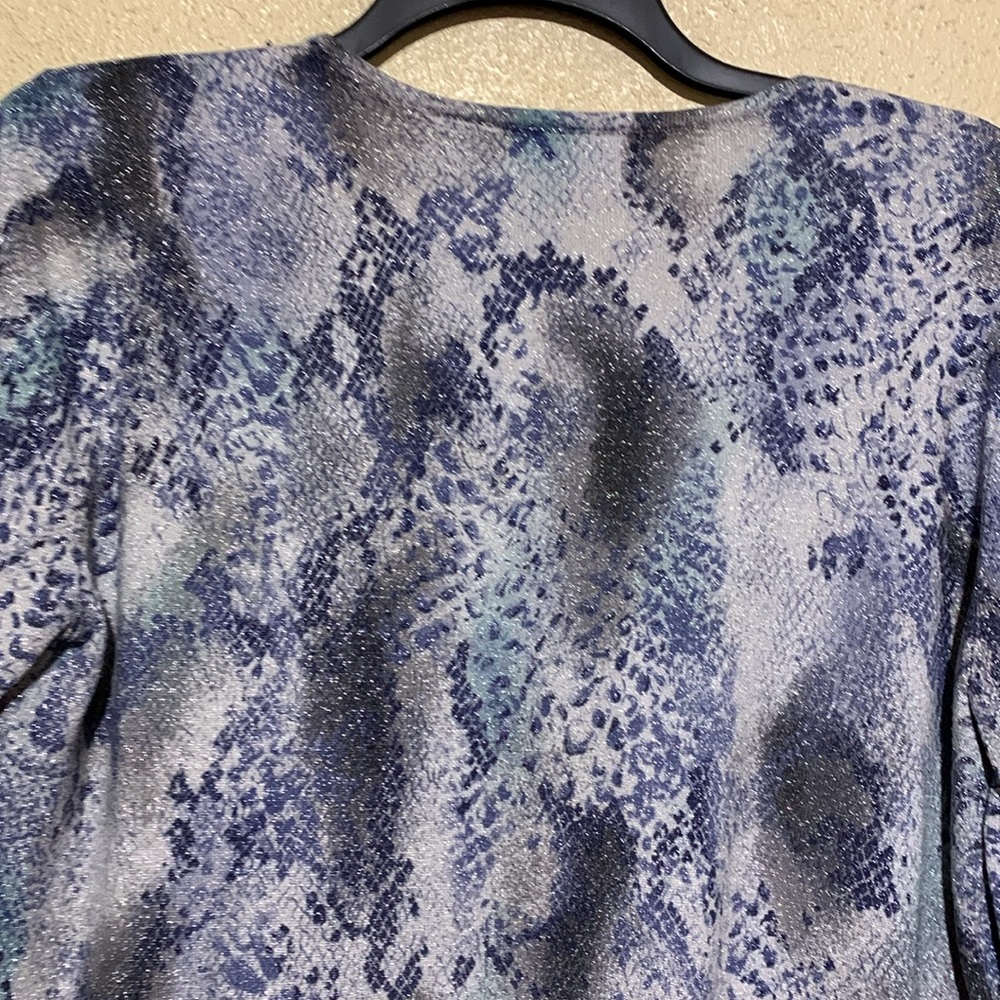 Alfred Dunner Top Blouse M Stretchy Beaded Metallic Pull Over Blue Gray Rayon - Picture 14 of 16